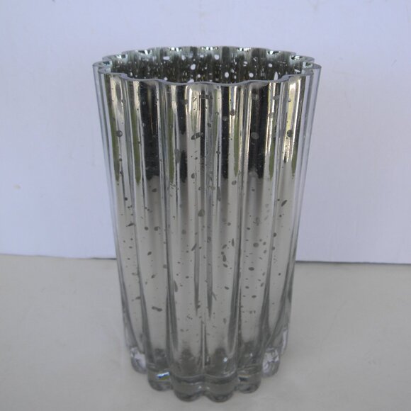 NEW 7.875"TALL Illuminated Mercury Glass Hurricane by Valerie PARR HILL SILVER - Picture 2 of 4